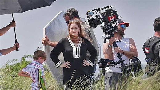 'Really exciting;' Amy Adams leaves Mass. town buzzing during movie shoot