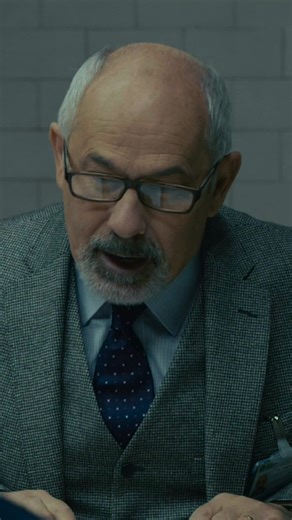 Daniel Craig Meeting His Psychiatrist - Skyfall (2012)