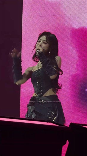 Okay okay 내가 졌으니까 오늘 너의 맘을 허락해 🩵🩷 #ahyeon #asa #ruka