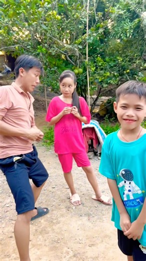 Family Trouble | Western Pig