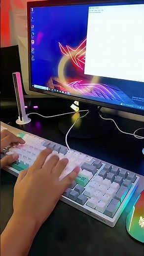Level up your gaming with the ONIKUMA G38 Mechanical Keyboard! 🎮🔥