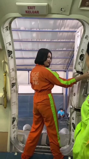 Descubre el estilo de vida de una piloto