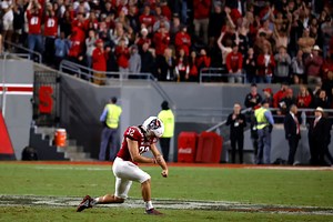 Christopher Dunn signs with Los Angeles Rams