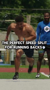 If you’re a running back, you NEED to try this sprint workout split 🏈🔥 It’s built to boost acceleration, lateral speed, and on-field burst. Don’t just lift—move like a real threat. Start now with Peak Strength—hit the link in our bio! 💨💪 | Garage Strength