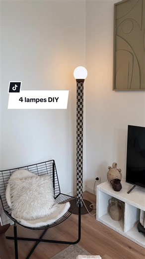 Laquelle de ces 4 lampes préférez-vous ? 💡✨ On dit souvent que les luminaires coûtent très cher et c’est une réalité! Mais il y a des solutions à cela avec un peu d’huile de coude 💪🏼 Plusieurs options: - chiner de vieilles lampes à moindre coût et les relooker - détourner des matériaux du bâtiment (comme un tuyau en pvc) en lampe - détourner des objets peu coûteux (comme un tapis) en luminaire Les tutos complets de chacun de ces projets sont sur mon compte. Retrouvez également la liste du mat