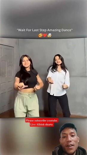 Ghoome Khatir Gadi Hero Honda || Cute Girls Dance || WhatsApp (Lyrics) Status ||#shorts 💯🔥