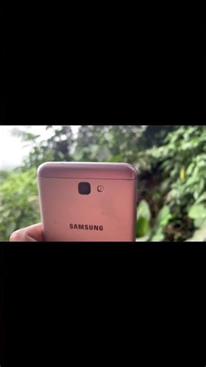 Samsung galaxy J7 prime old phone 2016, more eight years old