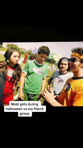The best Halloween costume ever #morph #halloween #galpals #disneychannelgames #college #diy