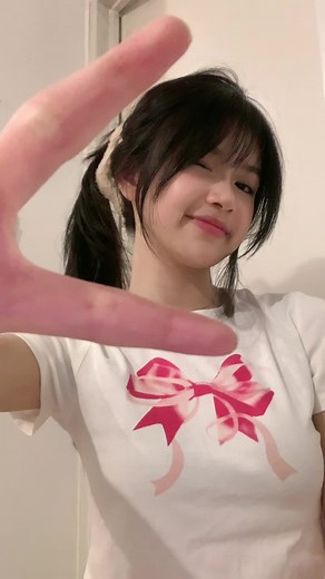 Mewing Trend: Korean Style Bangs Cutting Tutorial