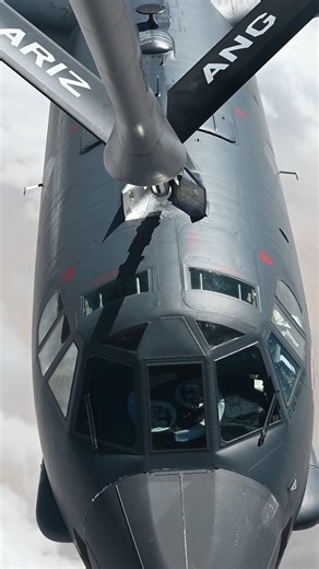 Incredible B-52 In-Flight Refuel ⛽✈️ | US Military News