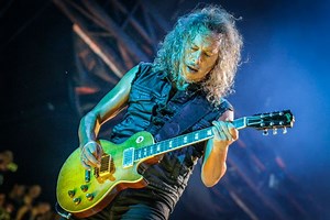 Kirk Hammett: “Jimmy Page Told Me to Buy Peter Green’s Les Paul”