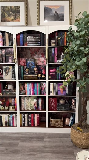 POV: you want cozy candlelight while reading without the smoke, soot, or overpowering scents ✨ These flameless tea lights are rechargeable, remote controlled, and bookcase safe…aka peak reader ambiance 📚🕯️ One click=instant coziness. Would you use these? #cozyathome #ambiance #flamelesscandle #cozyhome #homedecor