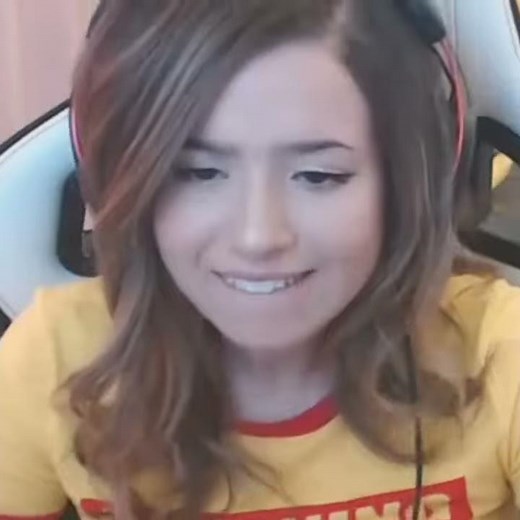 Pokimane moan..