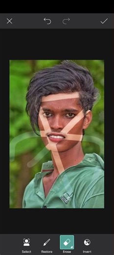 Flawless Camera Edits: A Quick Guide with PicsArt 📷