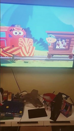 bubble guppies train crying