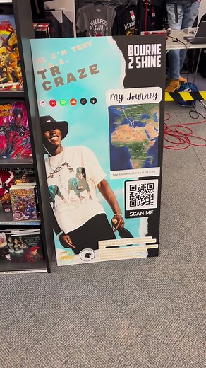 The show is going down in a few hours 🔥🙌🏿 at #HMV music 🎧 store | TR Craze 211