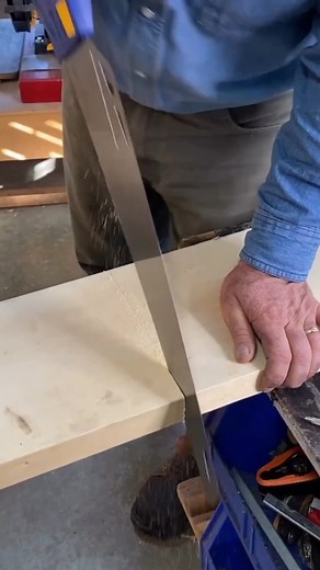 Demo of Fast Cutting Hand Saw by Irwin | Woodcutting Tips