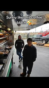 119K views · 1.9K reactions | Sunny' a beauty but has poor English. He uses sign language to order his coffee 藍❤️ #coffee #coffeetok #blackcoffee #coffeetruck #foodtruck #lunchtruck #greensandbeansdeli #chuckwagon #lunchtrucks #canteentruck #resturaunt #deli #jokes #joke #funny #hilarious | Matthew Green | Facebook