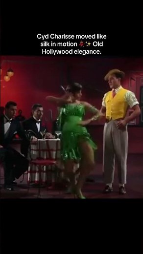 Cyd Charisse in “Singin’ in the Rain” (1952) | Pure Old Hollywood Electricity ⚡️
