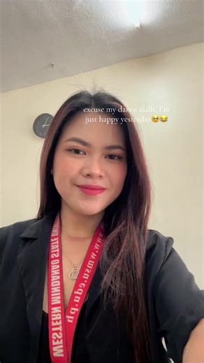 Dancing my happiness cuz it’s I survive the week without backlogs 😂💃🕺 #foryou #dance #trending #dailyvlog #outfitideas