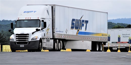 Knight-Swift Transportation Posts Softer Revenue On Lower Truckload Volumes