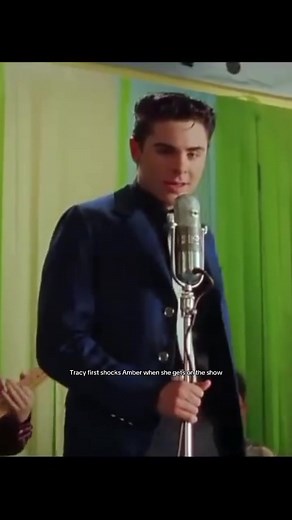 Behind the scenes of Hairspray (2007) #hairspray #hairspraymusical #zacefron #linklarkin #musical #2000smovies