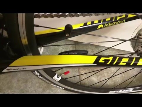 Giant Ridesense Ant+ Speed and Cadence Sensor - Unpacking and Installing