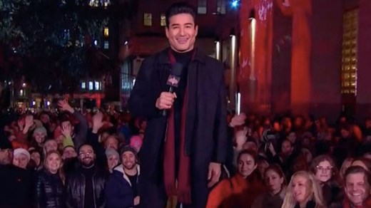 Fans think Mario Lopez ‘had too much work done to his face’ at NYC Tree Lighting