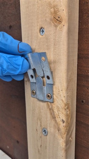Easy Way to Hang Anything with This Simple Trick!#lifehack #shorts #diy #ToolTips #wood