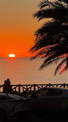 Tanya Kim on Instagram: "More love.⁣ ⁣ Across borders.⁣ Across beliefs.⁣ Across the quiet spaces where we still meet one another as human.⁣ ⁣ In a world that feels heavy, divided, and uncertain — may we keep choosing connection over fear, tenderness over noise, and love over everything else.⁣ ⁣ Sometimes unity looks simple.⁣ A shared sunset. A shared moment. A shared humanity. x tk ⁣ .⁣ .⁣ .⁣ global unity, choosing love, human connection, sunset reflection, peace and togetherness, mindful living