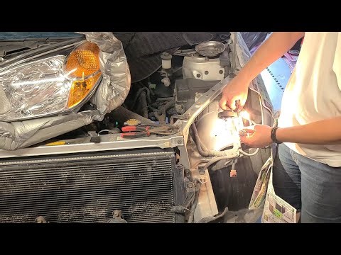 2004 Toyota RAV4 headlight assembly replacement and bumper removal
