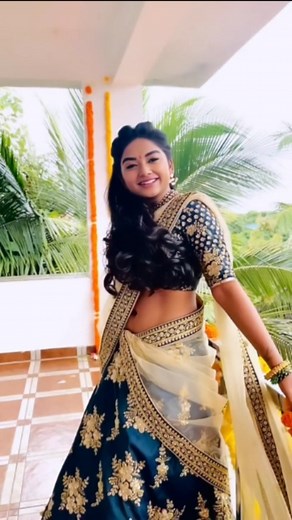 preethi_sharma❤️‍🩹 on Instagram: "🥰😍 . . . . . #preethisharma#aadhya#sridhya #padamatisandhyaragam#reelsinstagram #telugusongs#trending"