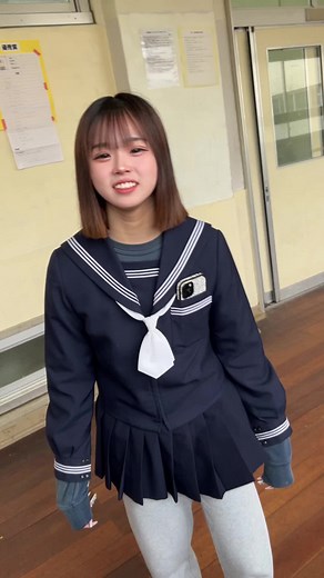 Japanese Schoolgirl Uniform Dance | Fun Exam Prep Routine