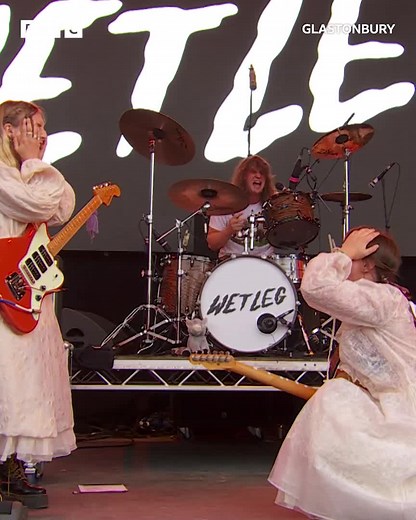 what are you doing, sitting down? you should be watching Wet Leg at glastonbury now 🦞 | BBC Radio 1