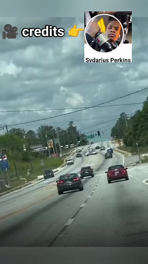 He's a runner he's a track star #wehavearunner #policeactivity #Fyp | The Georgia Page