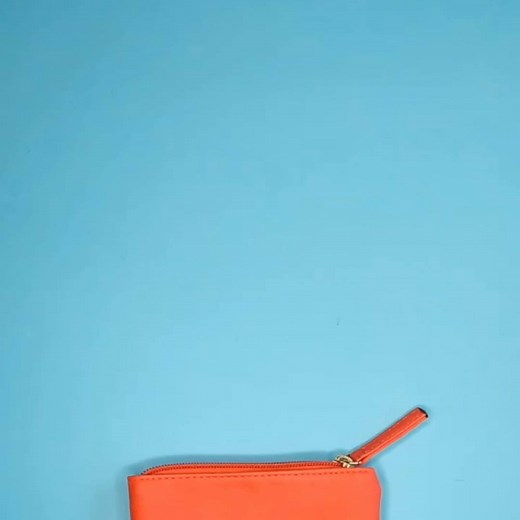 If you’ve ever wanted to make slick stop-motion videos without the fuss, Life Lapse does the trick 🤳 apple.co/LifeLapseStopMotion | App Store