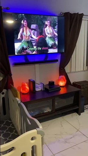 Pearly Shells, hula dance from Mickey’s Beach Party 1990s VHS