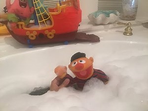 SpongeBob and Patrick Bath Time Special: Getting Clean in the Tubby with Bert and Ernie