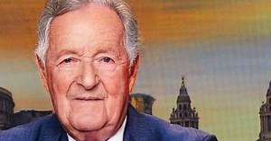 What is FaceApp and what does it do?