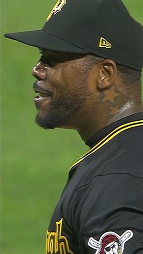 All Aroldis Chapman could do was smile at Manny Machado when he got him on a painted fastball 😁