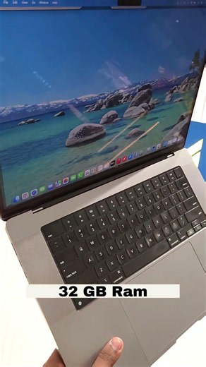 MacBook Pro M1 Max Chip 🔥 33 GB Ram #m1max #macbook