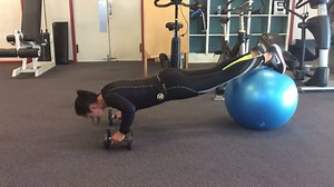 "If you aim at nothing you will hit it every time" It doesn't matter whether your goal is to attempt Half Press Ups or whether it is to do 100 Full with weights on your back. We are all united by the fact that we are aiming to improve. To improve we must challenge ourselves, we must push our limits and we must push aside any fear or self doubt. We must realise that success is earned, and we must use failure not as a reason to stop but a reason to keep going! www.kateiveyfitness.co.nz #skinsnz #s