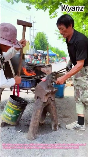 Blacksmith life skills: Hand-forging iron tools🔥↓