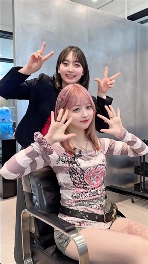 Want to see me instead of the cherry blossoms?🌸