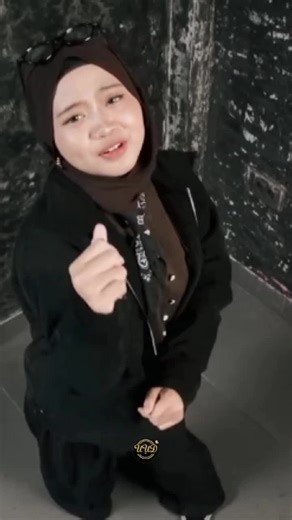 La Tasya - Demi Kowe (hiphop dangdut version) songwriter : Pendhoza source : YouTube La Tasya #demikowe #latasya #hiphopdangdutversion #laguviral #fyp