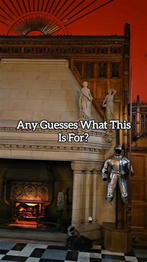 With all the arms and armour lining the walls of Edinburgh Castle's Great Hall, you might miss a little barred hole tucked in the corner.It's not an early air conditioning unit or inconvenient escape tunnel - this is what's known as The Laird's Lug!