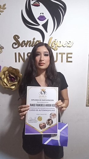 Aprender a maquillarte conmigo | Sonia López Instituto de Arte y Belleza | Facebook