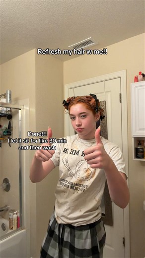 At-Home Ginger Hair Refresh: 8C Light Copper Blonde with 40vol Roots