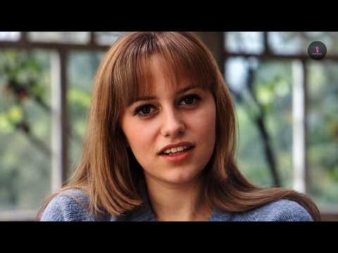 Susan George In See-Through PANTIES Showes More Than She Wanted To