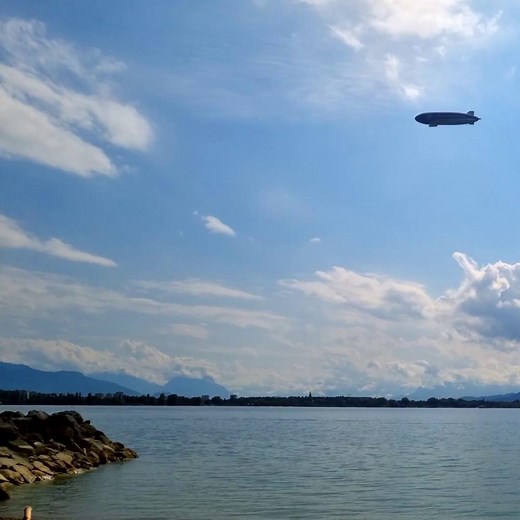 New rigid-body airships made with space-age materials could be the key to reducing CO2 emissions for cargo transport and short-haul flights. Learn more: https://ow.ly/aJmV50Xojq8 | ACCA